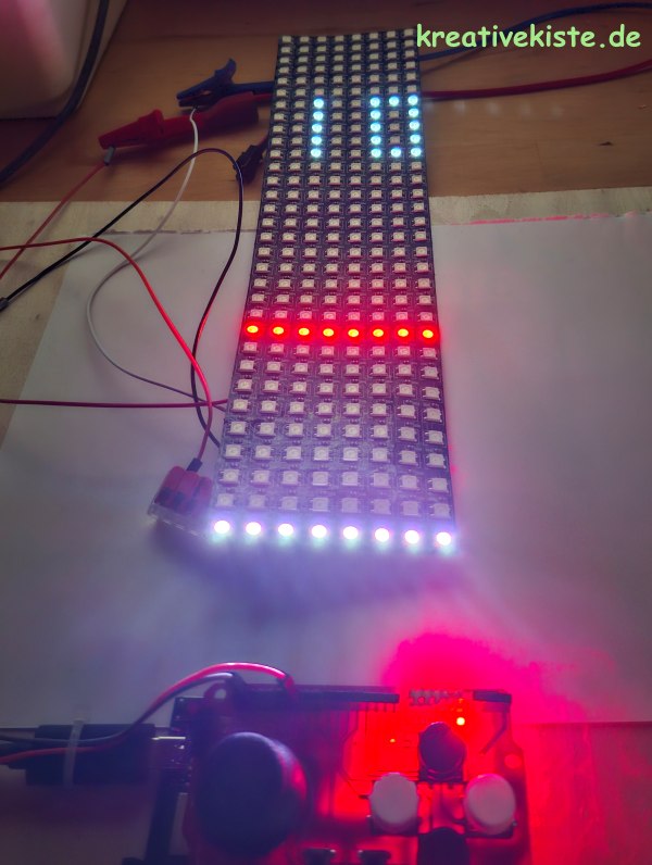 1 Arduino Color Match auf 8x32 Pixeln Der ultimative hochkant Reaktions Test