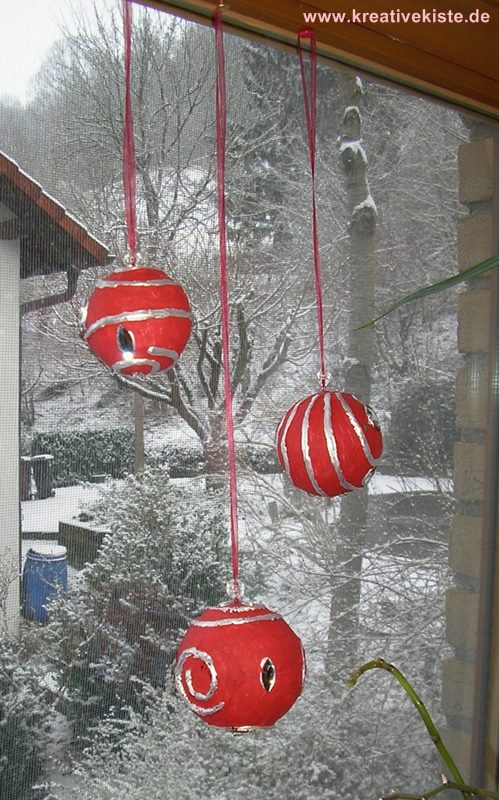 1-styrorkugel-basteln-dekoration-winter
