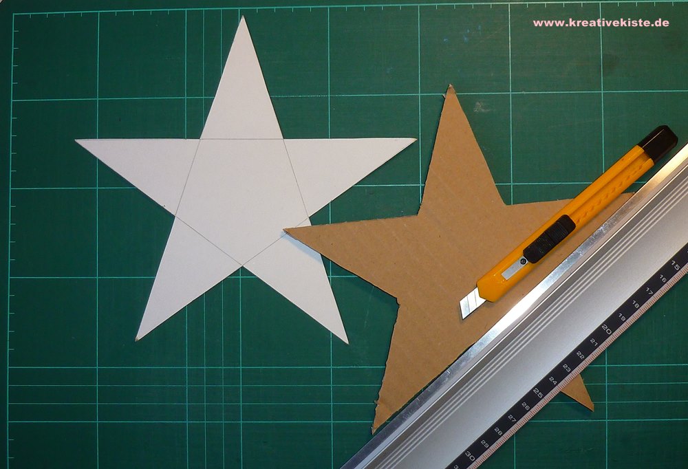 9 Stern aus Pappkarton mit Transparentpapier kreativ
