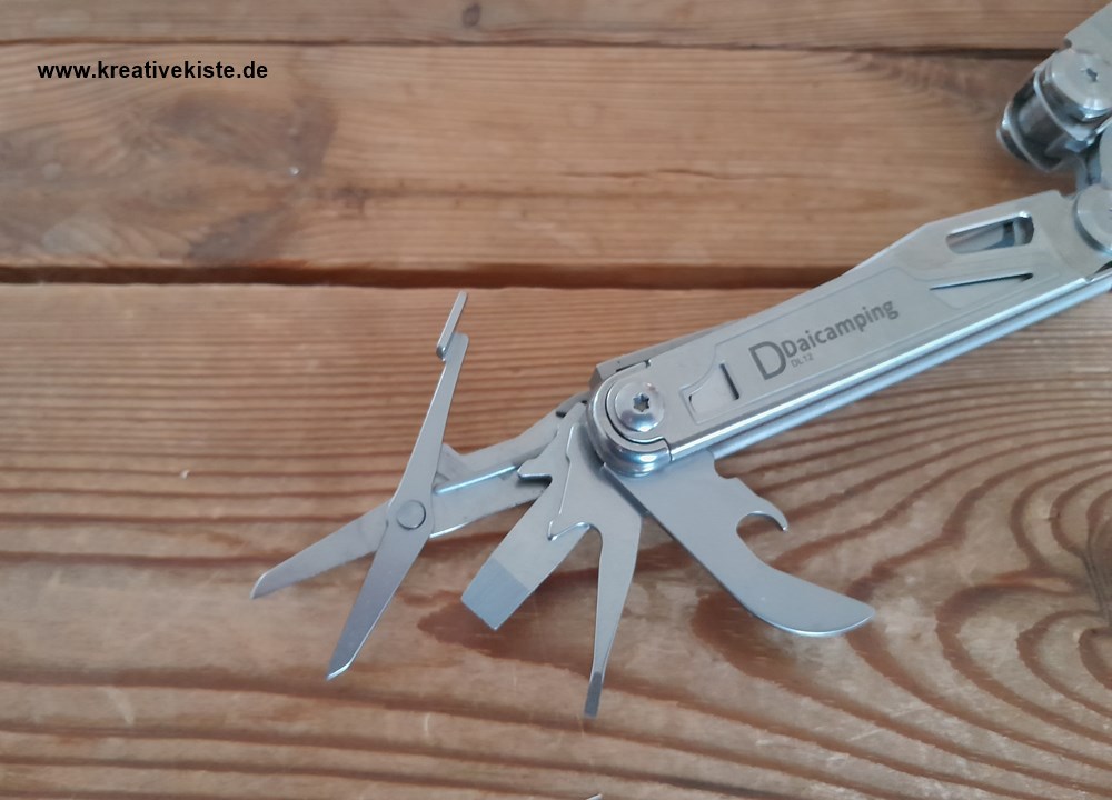 6 DL 12 VS. Leatherman Wave. Daicamping DL 12 das bessere oder nur billigere Multitool