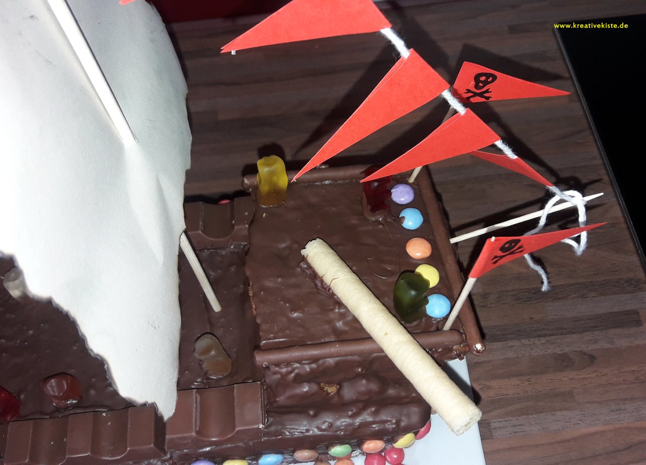 5 Piratengeburtstag Piratenschiff Kuchen Torte selber backen